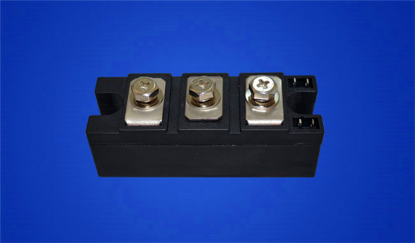 5bf3c73b83e1c.jpg MT系列可控硅晶闸管模块.jpg